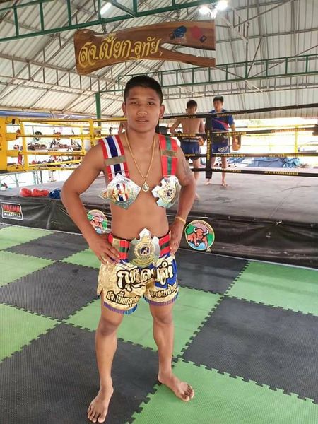 ข่าวมวย | กุหลาบดำ