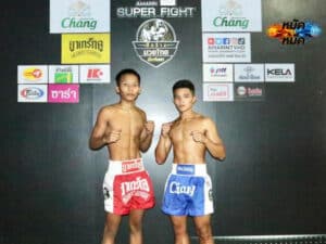 ไฮไลท์มวย ศึกช้างมวยไทยเกียรติเพชร เมฆ