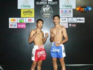 ไฮไลท์มวย มวยไทยเกียรติเพชร เพชรแสนแสบ